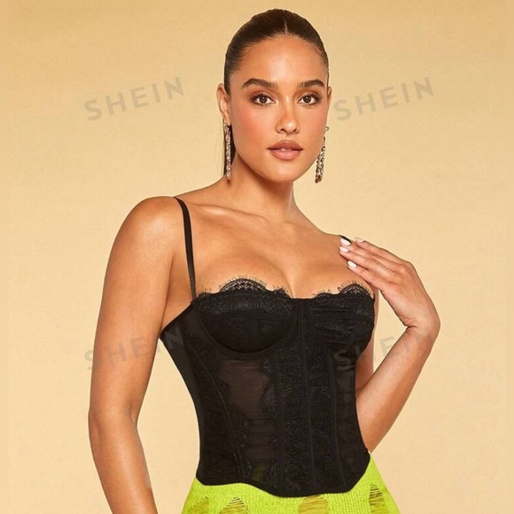 SHEIN x Carly Lawrence SHEIN BAE Lace Trim Bustier Cami Top - Picture 1 of 9
